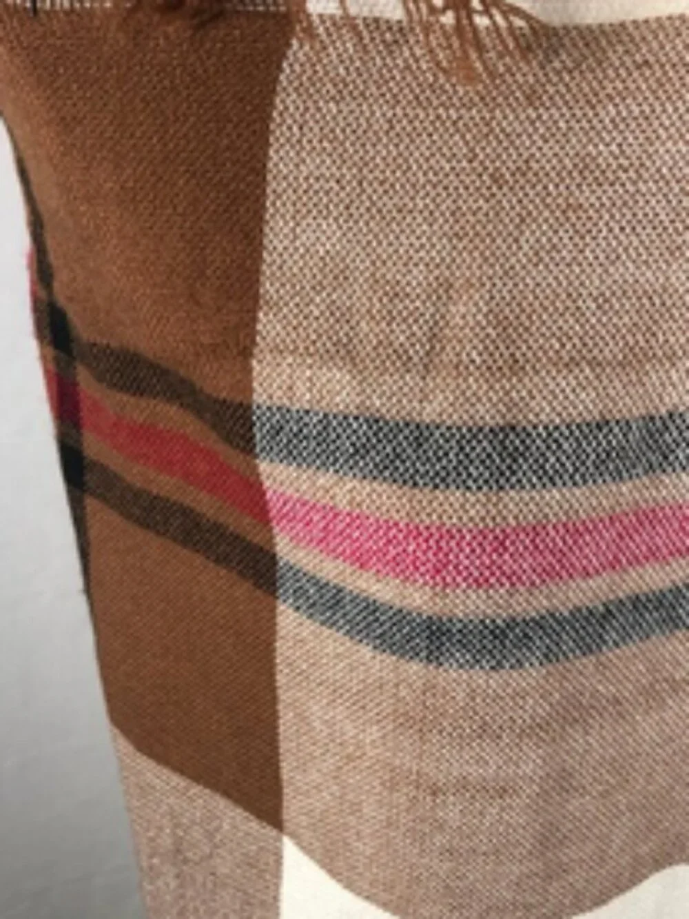 Vintage Liz Sinclair Plaid Square Wrap Shawl Fringe 52 x 52 Blanket Scarf